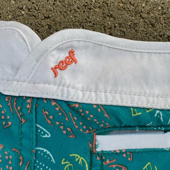 REEF WOMEN'S TURQUOISE BERMUDA BOARD SHORTS SIZE 3 JUNIOR - Picture 8 of 14